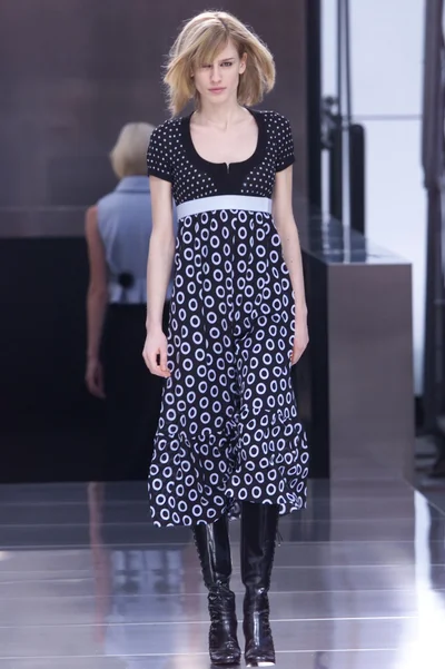 Look 7